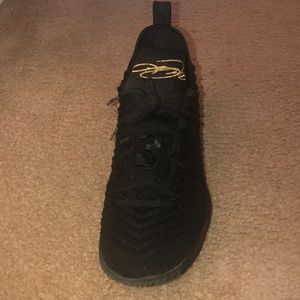 Nike lebron 17 “I’m king”